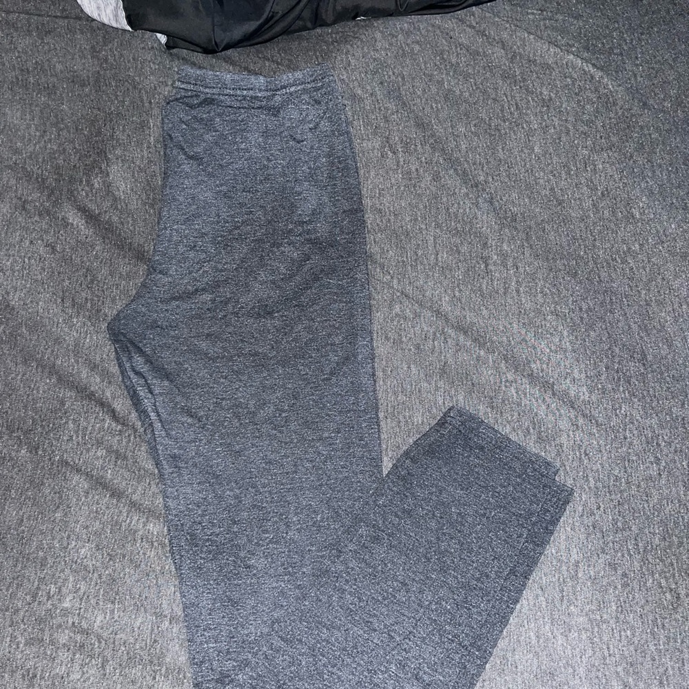 Grey leggings